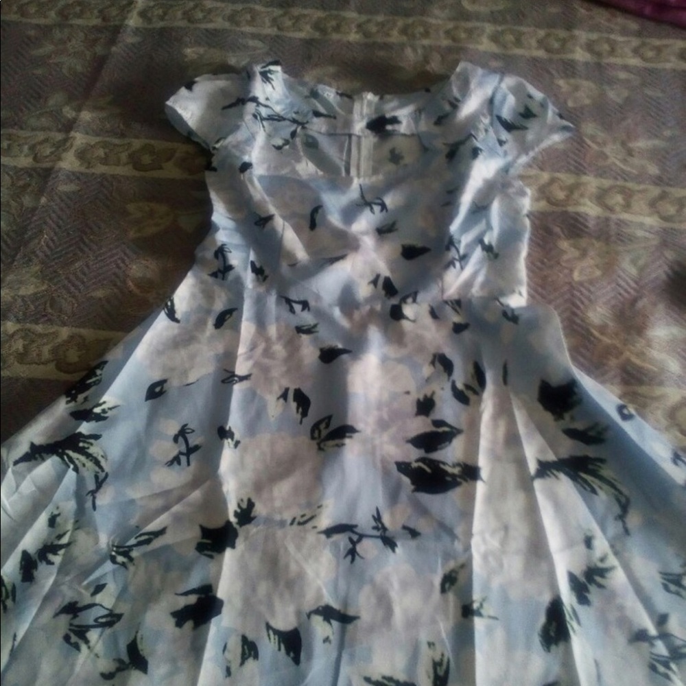 Women’s Fashion Sexy V Neck High Waist Dress - Picture 4 of 5